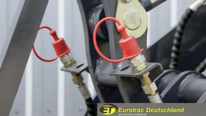 Eurotrac-Hoflader-W10-Hydraulikanschluß